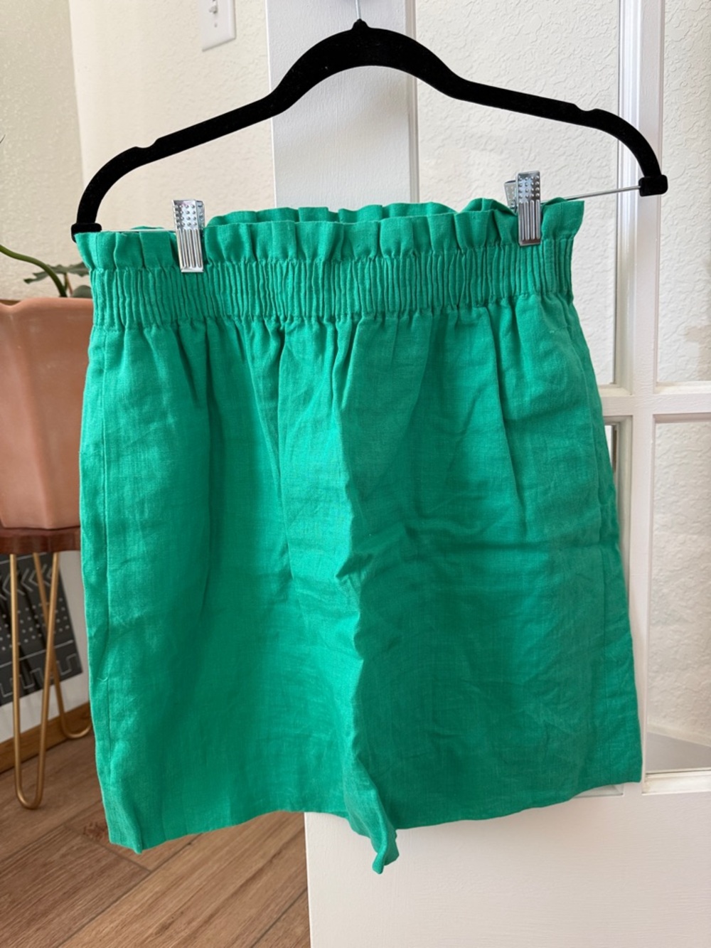 Women's High-Waist Paperbag Shorts in Emerald Green